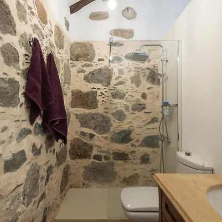 Vv La Casa Nueva Jacuzzi 6p, Wifi ,bbq, Ac Vakantiehuis