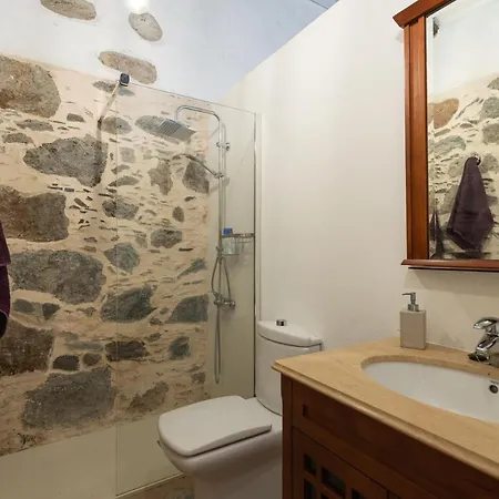 Vv La Casa Nueva Jacuzzi 6p, Wifi ,bbq, Ac Vakantiehuis